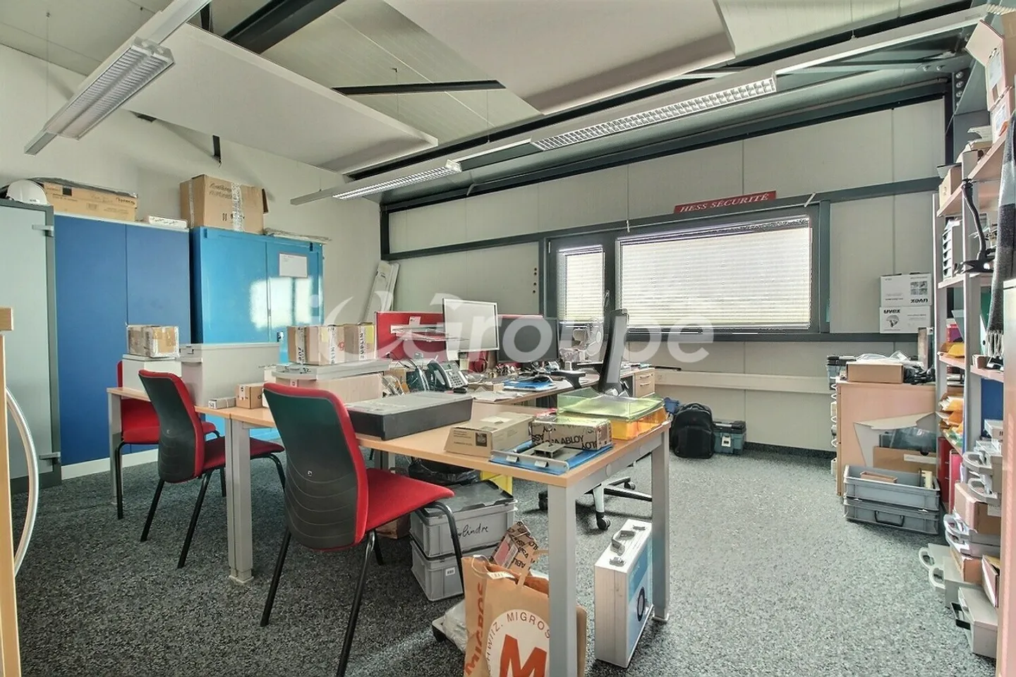 Halle industrielle moderne près de Sion - Photo 11 sur 13