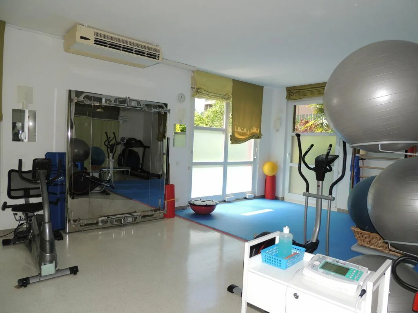 GEWERBLICHER RAUM MIT GROSSEN FENSTERN (Nachfolger gesucht) - Foto 19 von 22