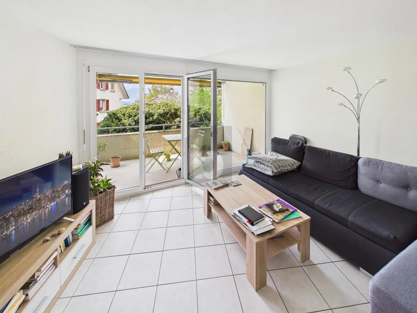 Appartamento 2.5 camere affascinante - Foto 4 di 6