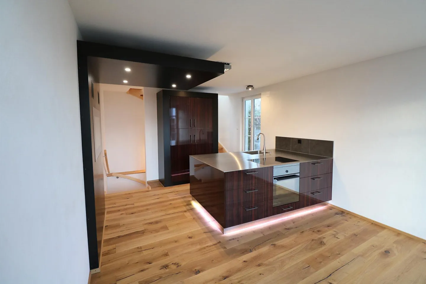 Wonderful 3 1/2-room penthouse apartment with large terrace - Photo 3 of 10