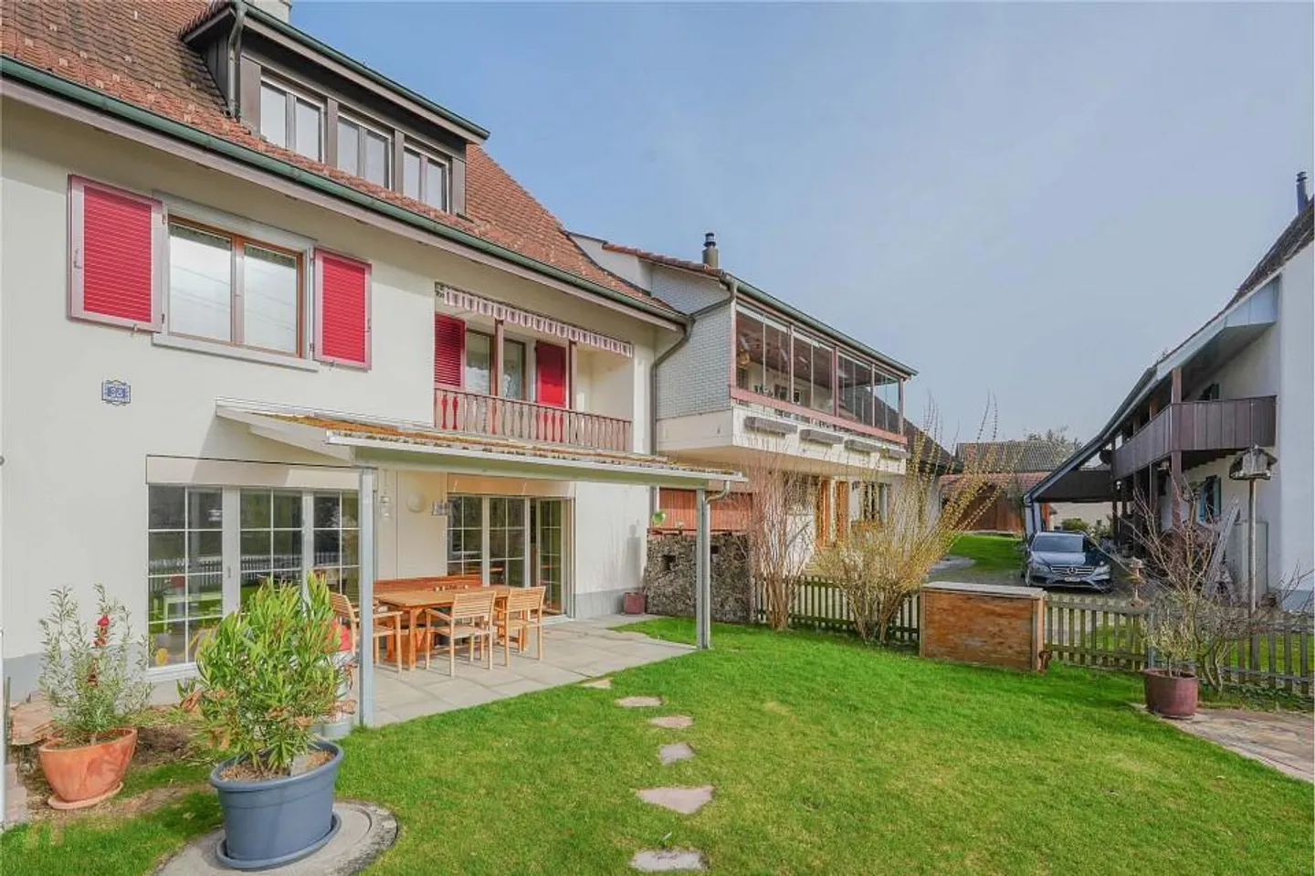 Living with a House Feeling – 5.5 Room Apartment with Plenty of Space - Photo 12 of 13