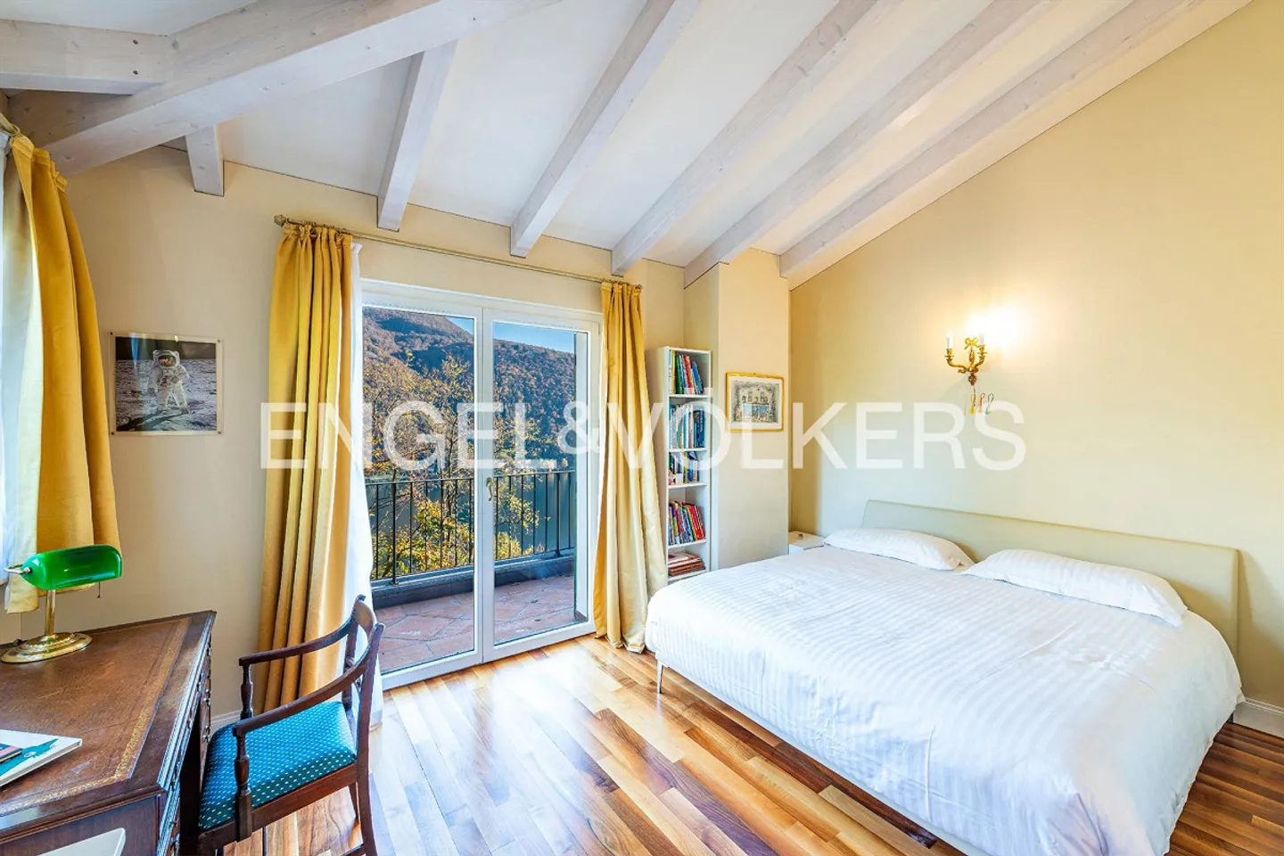 Villa mit Seeblick in Vico Morcote - Foto 12 von 13