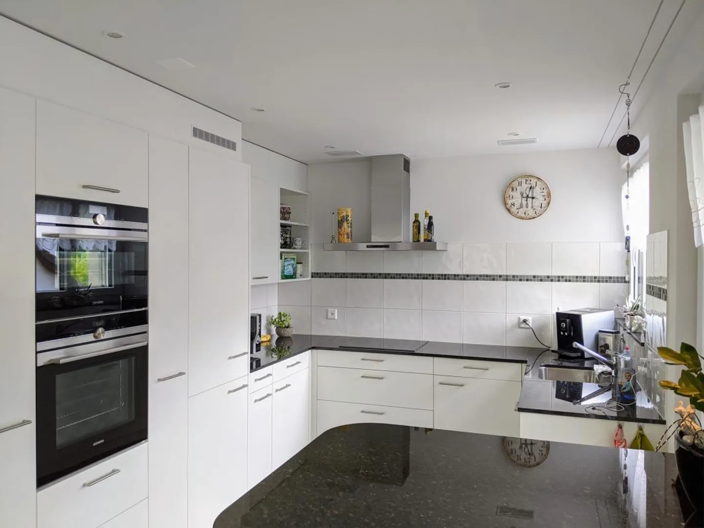 Appartamento 4.5 locali con grande balcone e vista sul verde - Foto 5 di 22