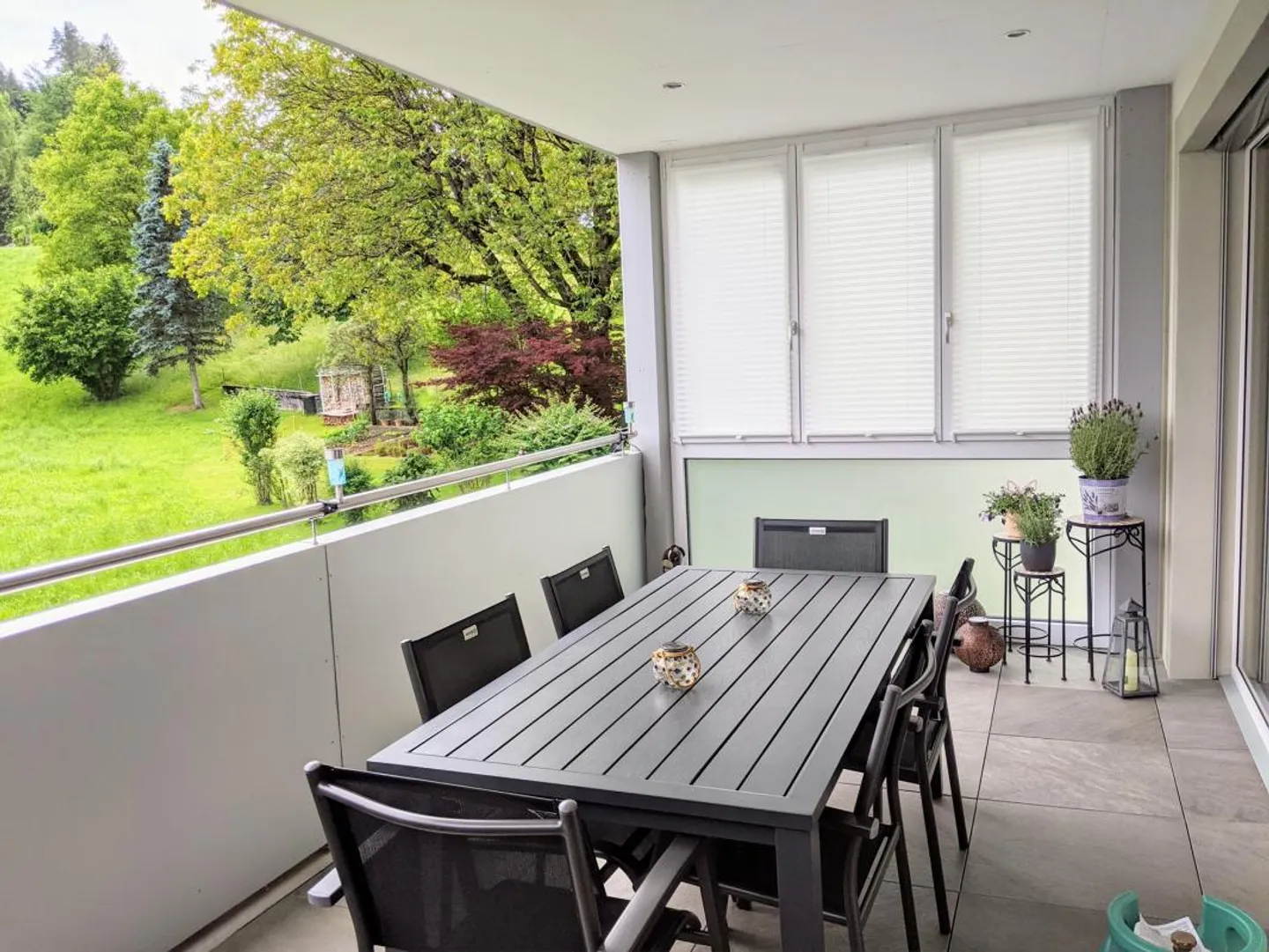 Appartamento 4.5 locali con grande balcone e vista sul verde - Foto 6 di 22