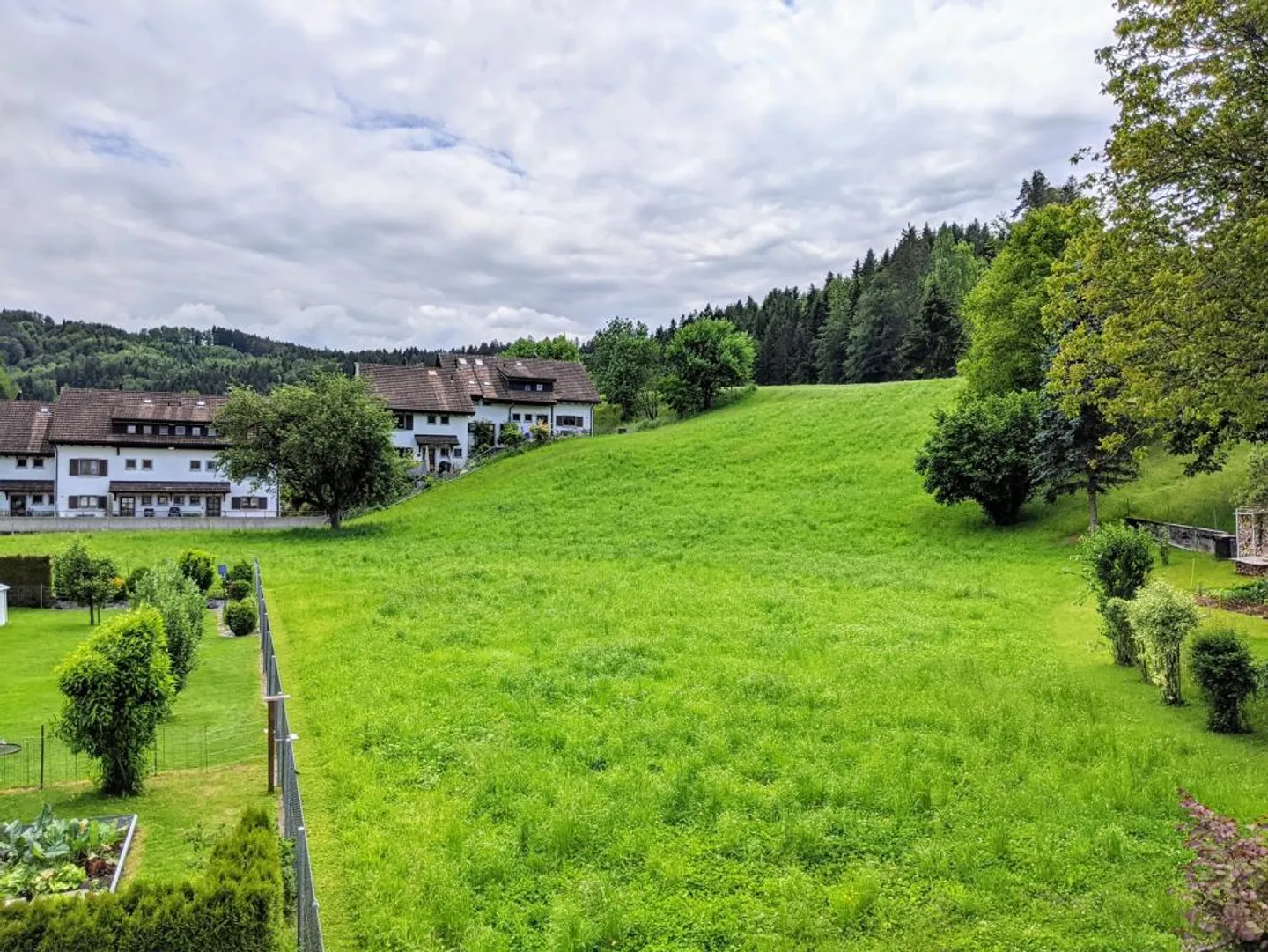 Appartamento 4.5 locali con grande balcone e vista sul verde - Foto 7 di 22