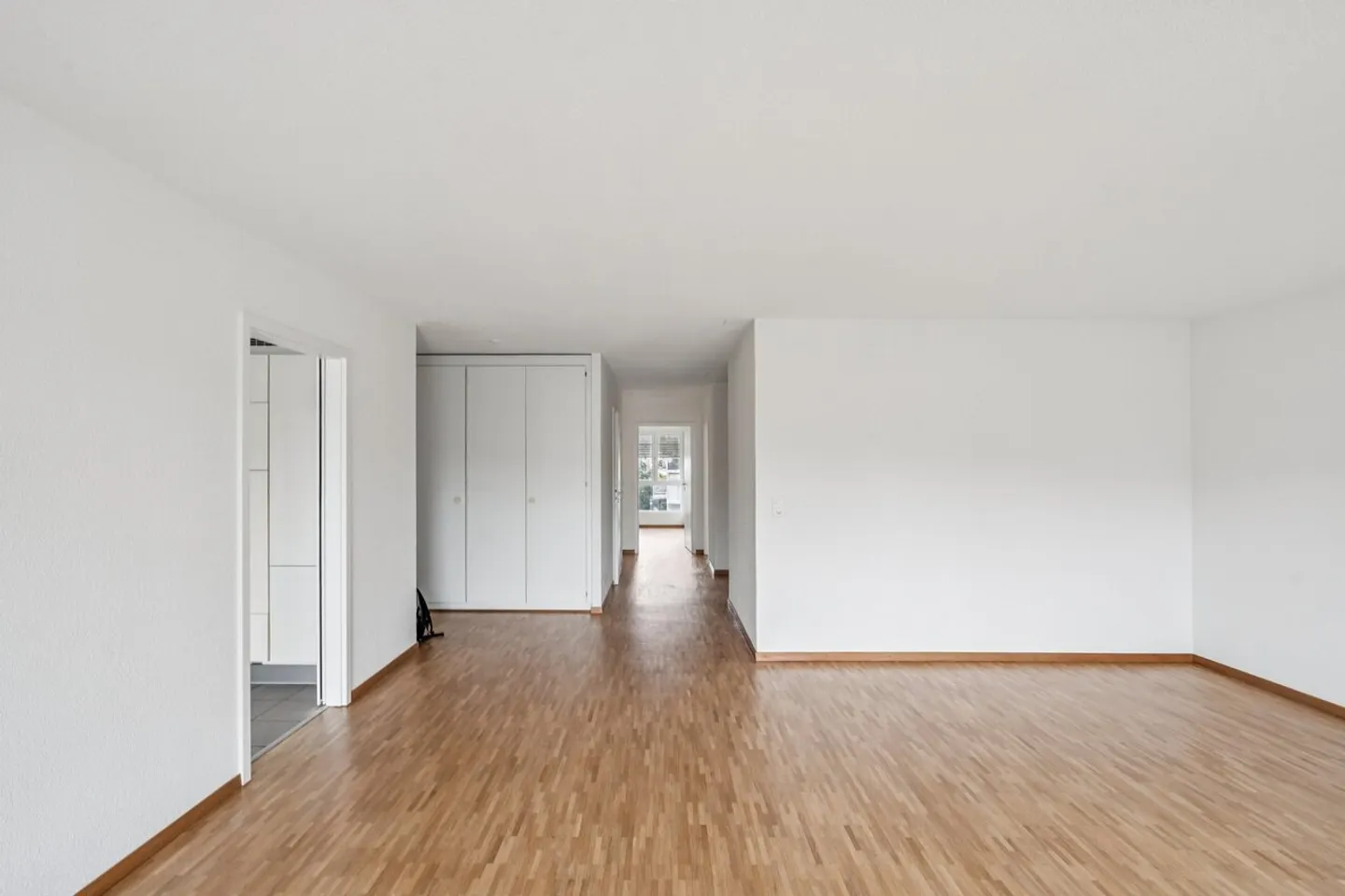 Appartement Familial Spacieux à Nyon - Photo 8 sur 9