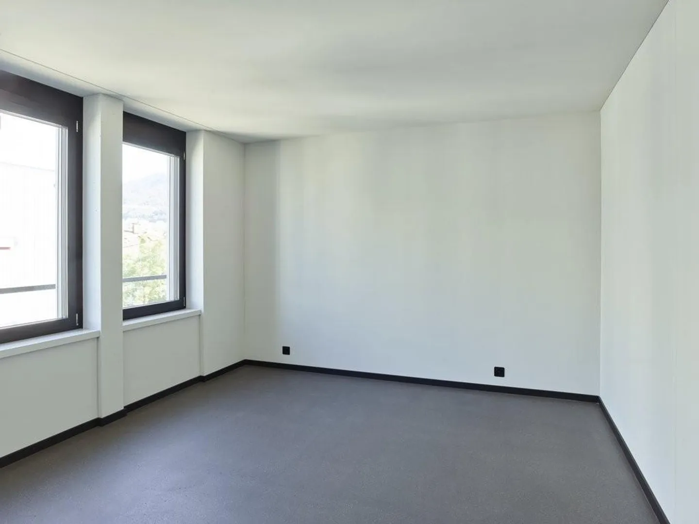 Appartement moderne en emplacement privilégié - Photo 4 sur 6