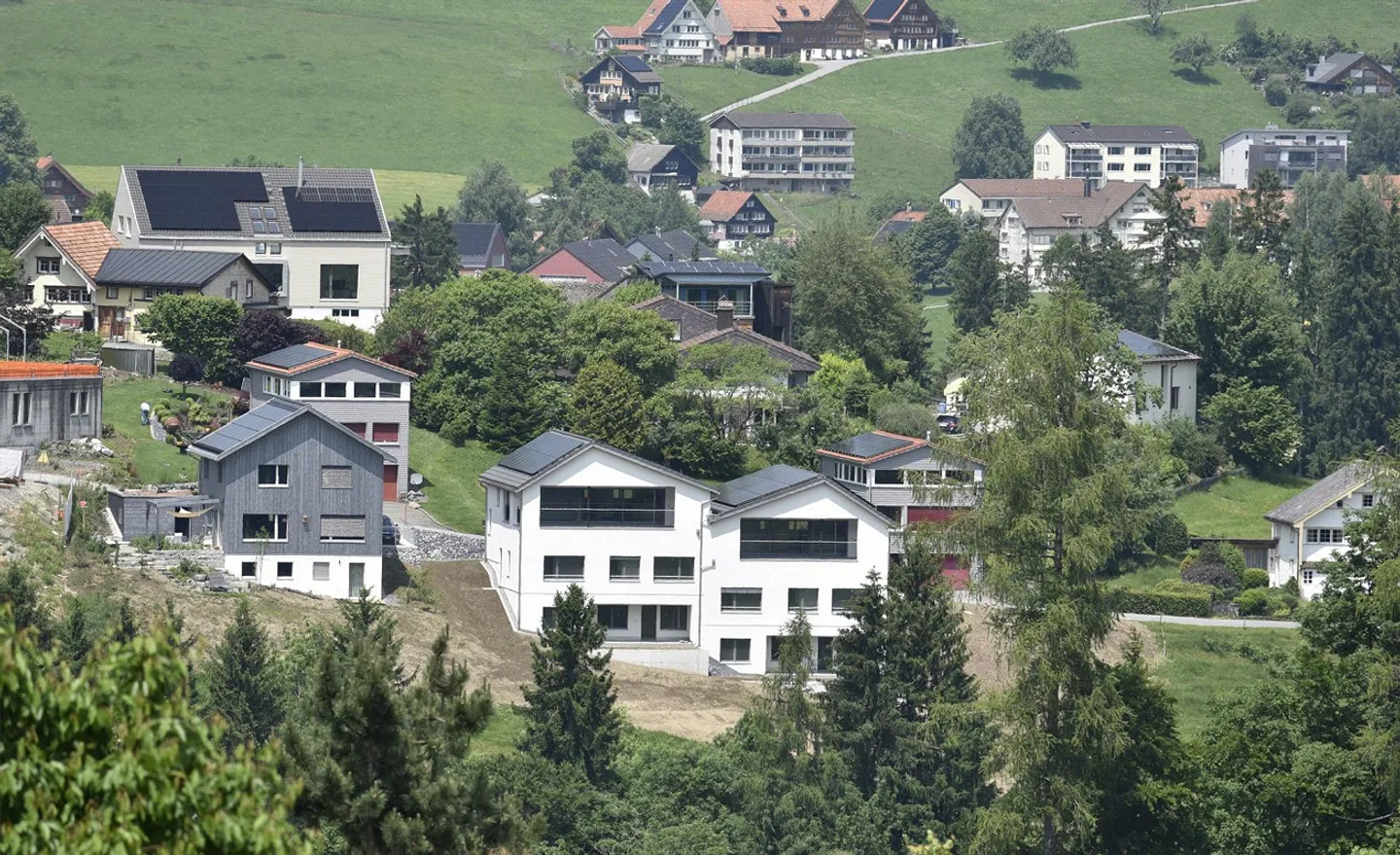 Casa unifamiliare di 5,5 stanze con vista panoramica non ostacolata (prima occupazione) - Foto 2 di 27
