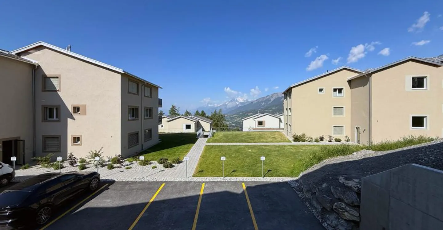 New 3.5-room apartment (upper ground floor) - Lens - Photo 1 of 6
