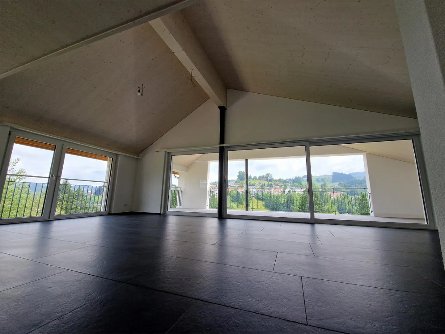 Casa unifamiliare di 5,5 stanze con vista panoramica non ostacolata (prima occupazione) - Foto 7 di 27