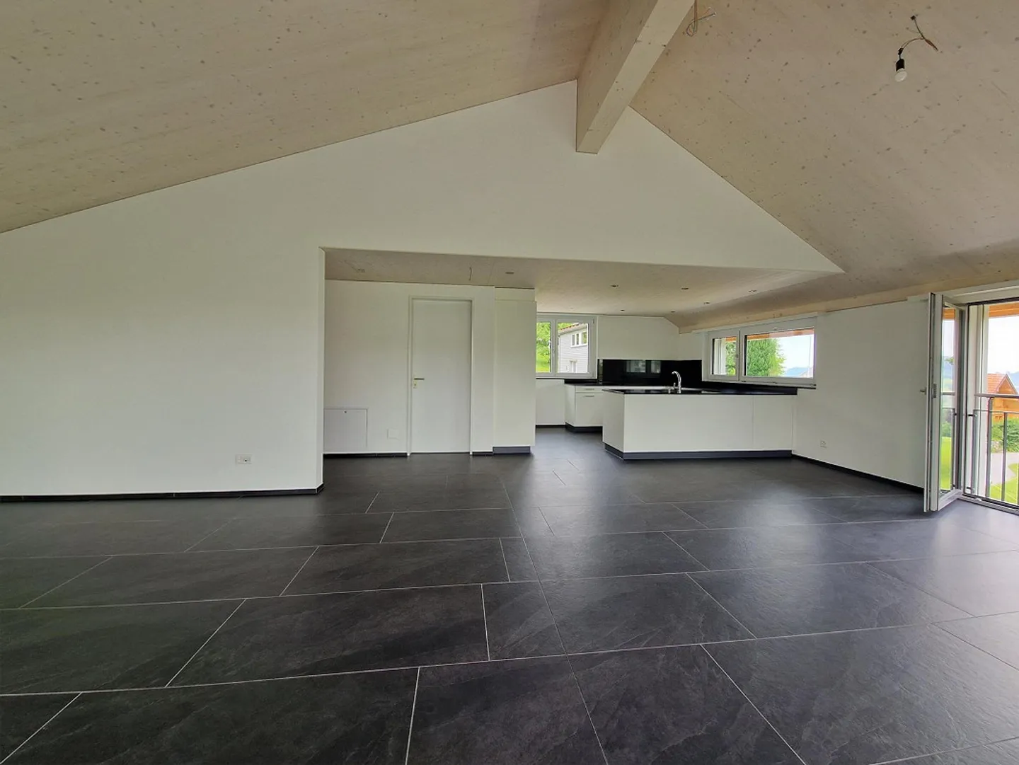 Casa unifamiliare di 5,5 stanze con vista panoramica non ostacolata (prima occupazione) - Foto 8 di 27