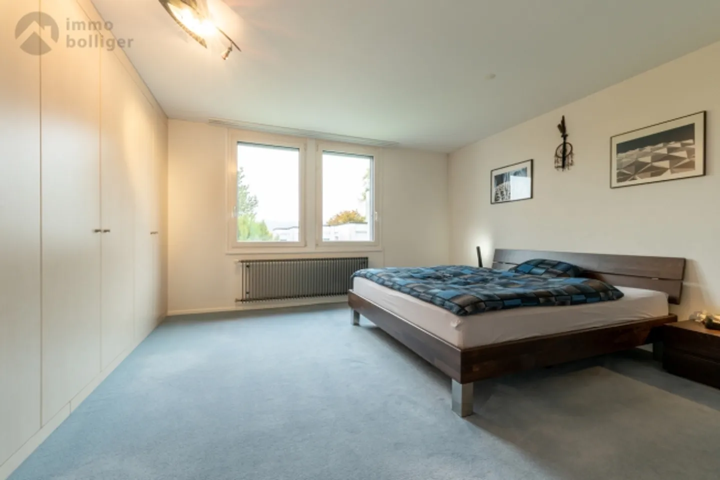 Your Classy Retreat with Garden Included - Photo 11 of 16