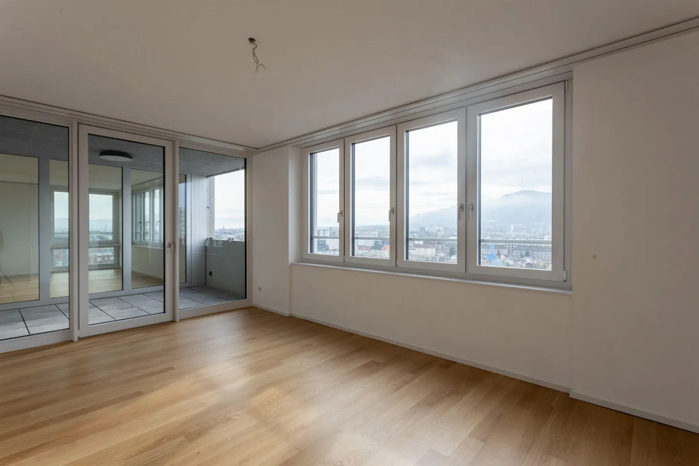 Exklusive Wohnung mit Stadtblick - Foto 8 von 14