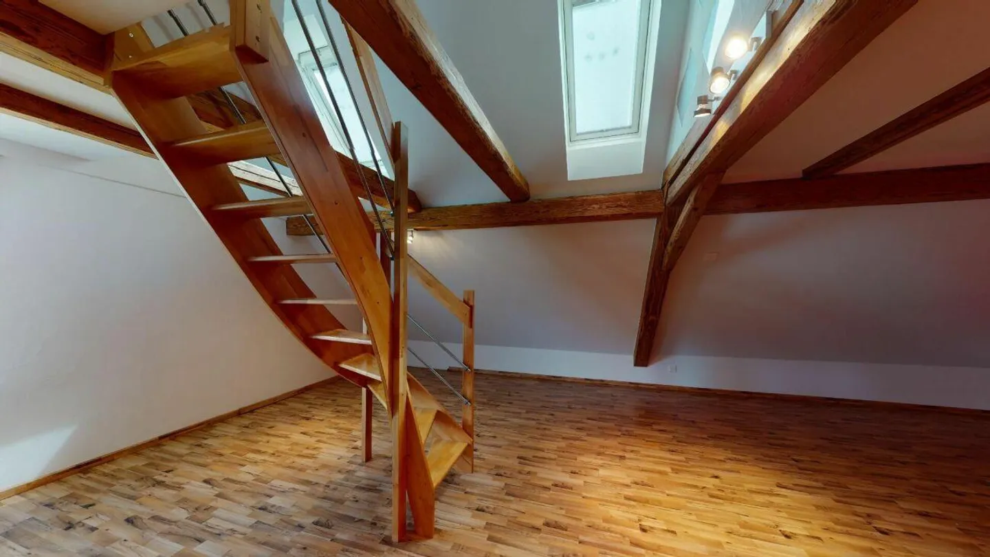 6.5 Room Farmhouse in Rickenbach with Barn - Photo 7 of 10