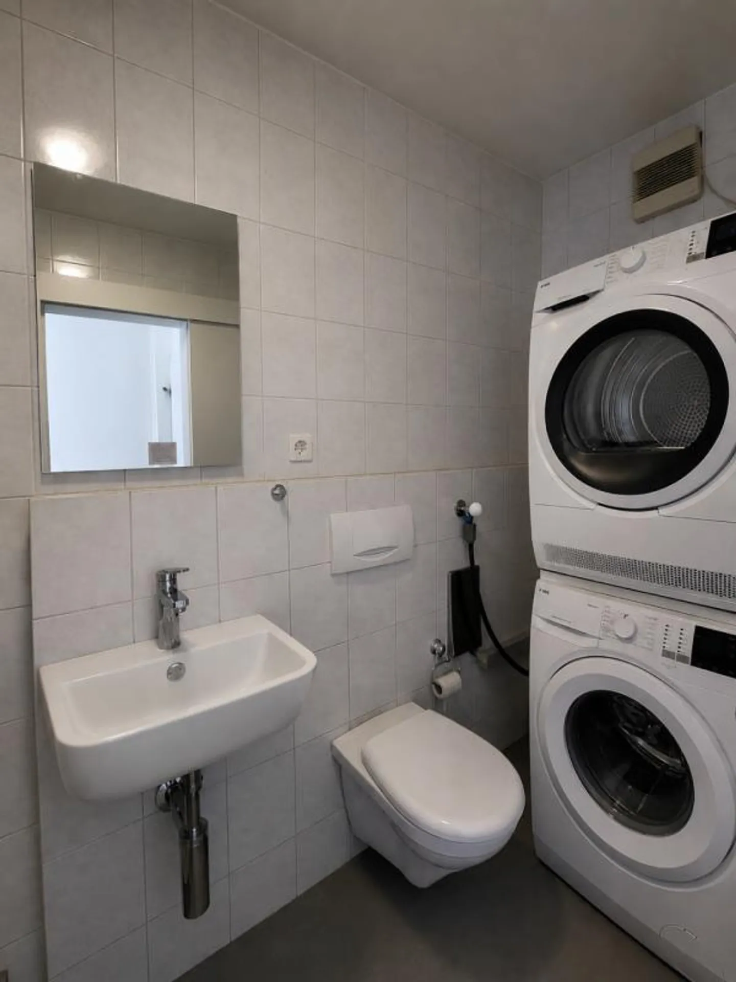 Appartamento giardino 4.5 stanze soleggiato in una zona residenziale tranquilla - Foto 9 di 11