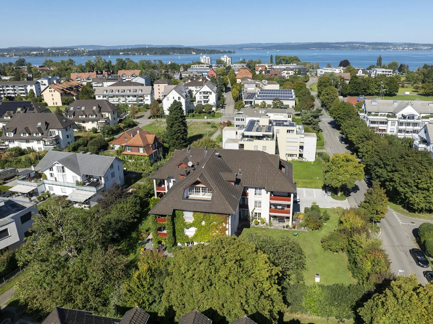 Appartement en penthouse de 6 pièces avec trois loggias - Photo 1 sur 38