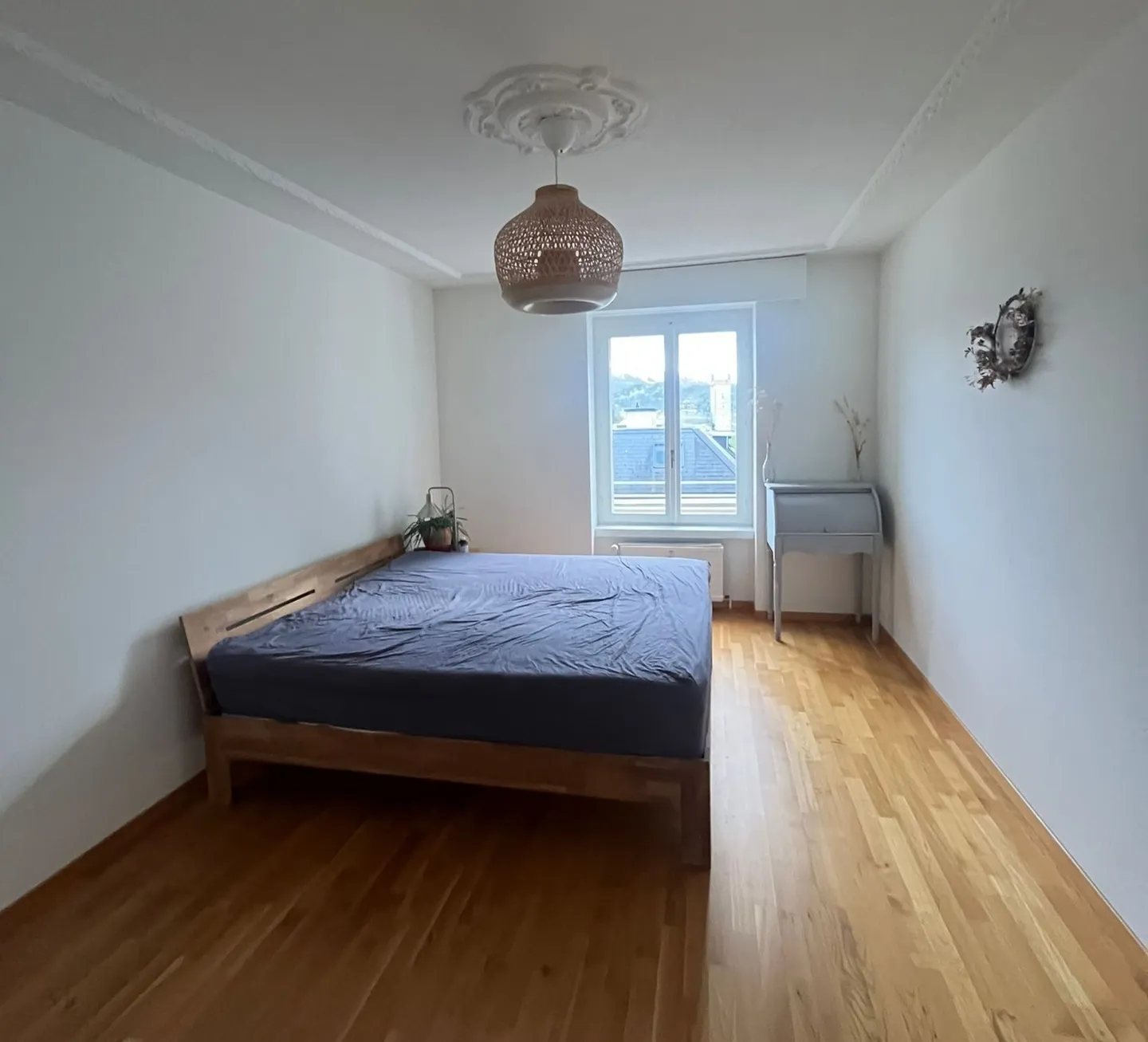 APPARTAMENTO DI 4 STANZE A LUCERNA, ARREDATO, TEMPORANEO - Foto 4 di 11