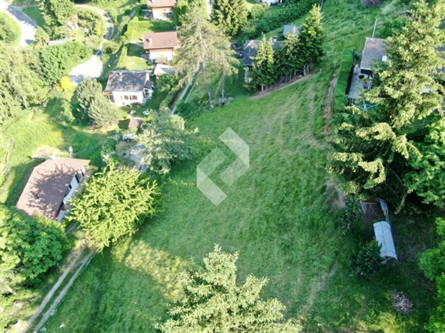 Building plot with a view of the Rhone valley, permitted second residence - Photo 3 of 6