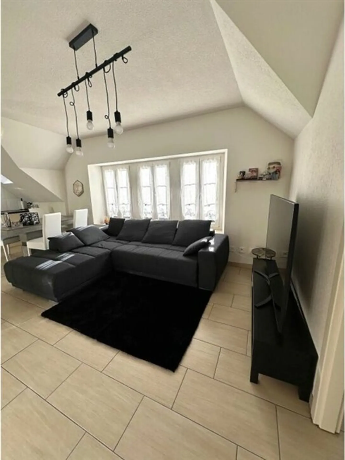 Beautiful 3.5-room apartment in the Neuf district - Photo 2 of 6