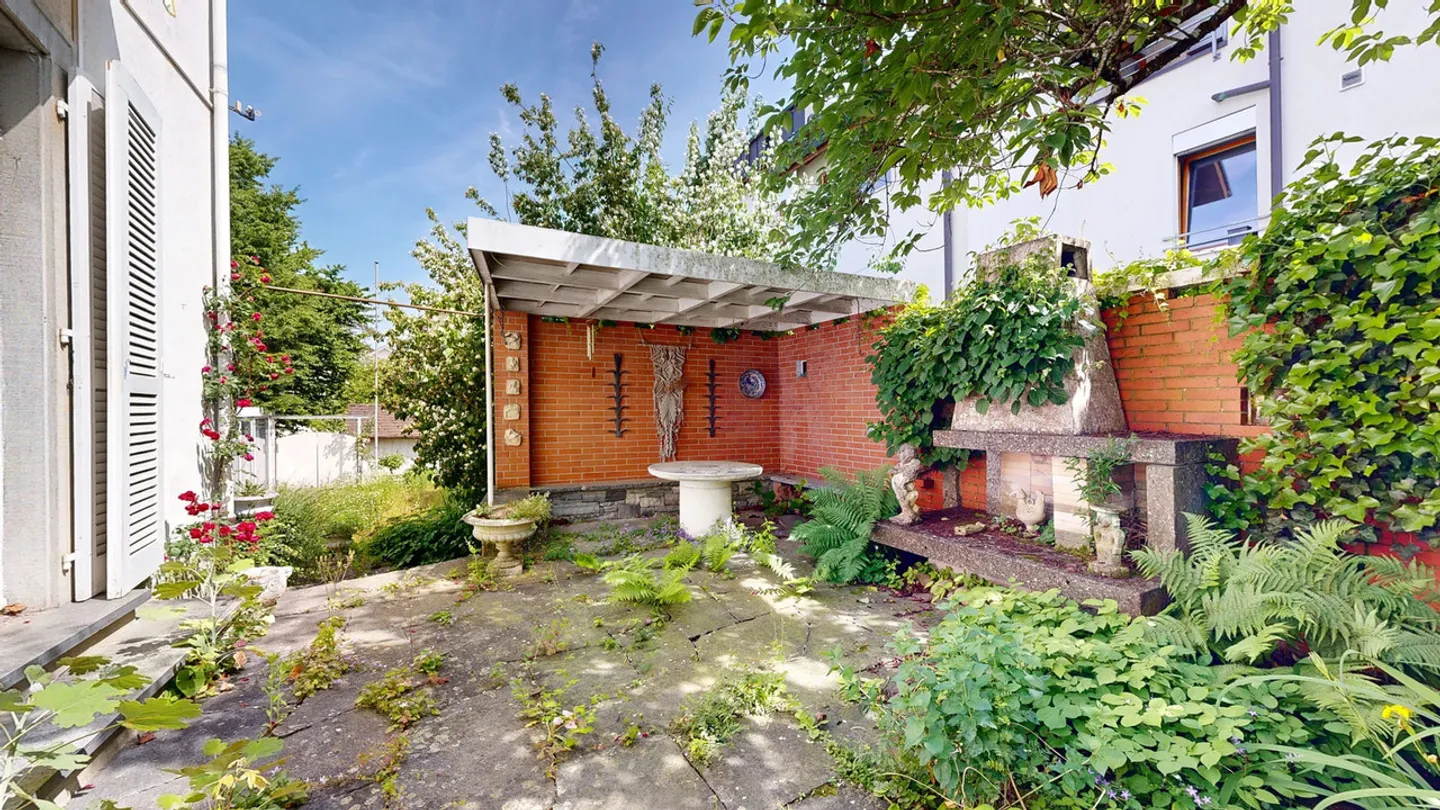 Manoir avec cabinet médical et piscine dans un emplacement privilégié - Photo 19 sur 29