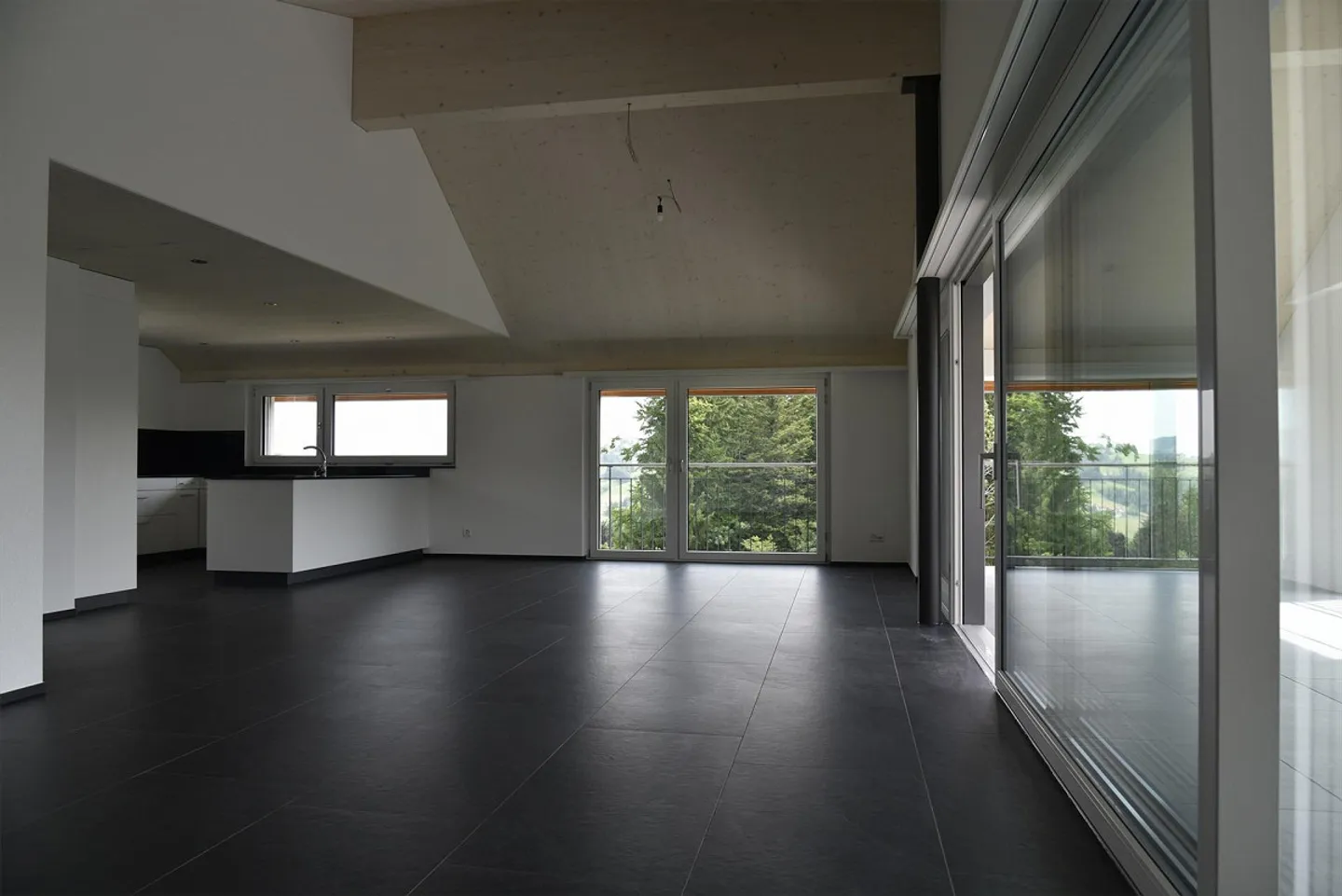 Casa unifamiliare di 5,5 stanze con vista panoramica non ostacolata (prima occupazione) - Foto 11 di 27
