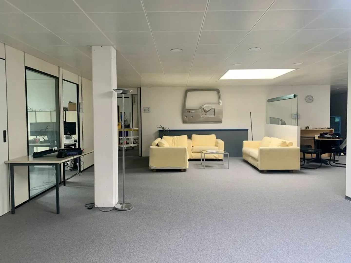 Vaud bureaux, locaux commerciaux, atelier, laboratoire, depots, Ouest lausanne - Photo 3 sur 12