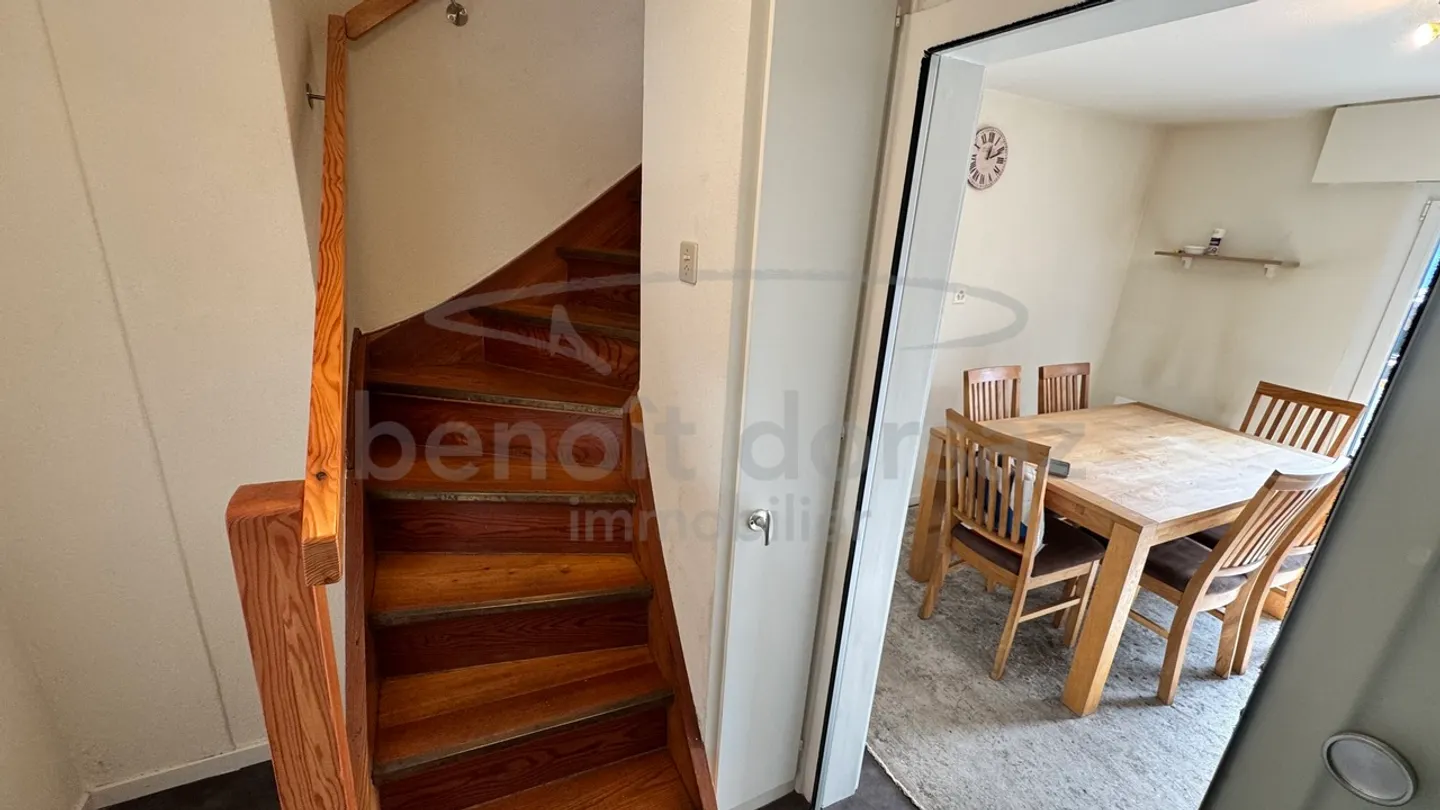 Charming Duplex Apartment - Photo 2 of 7