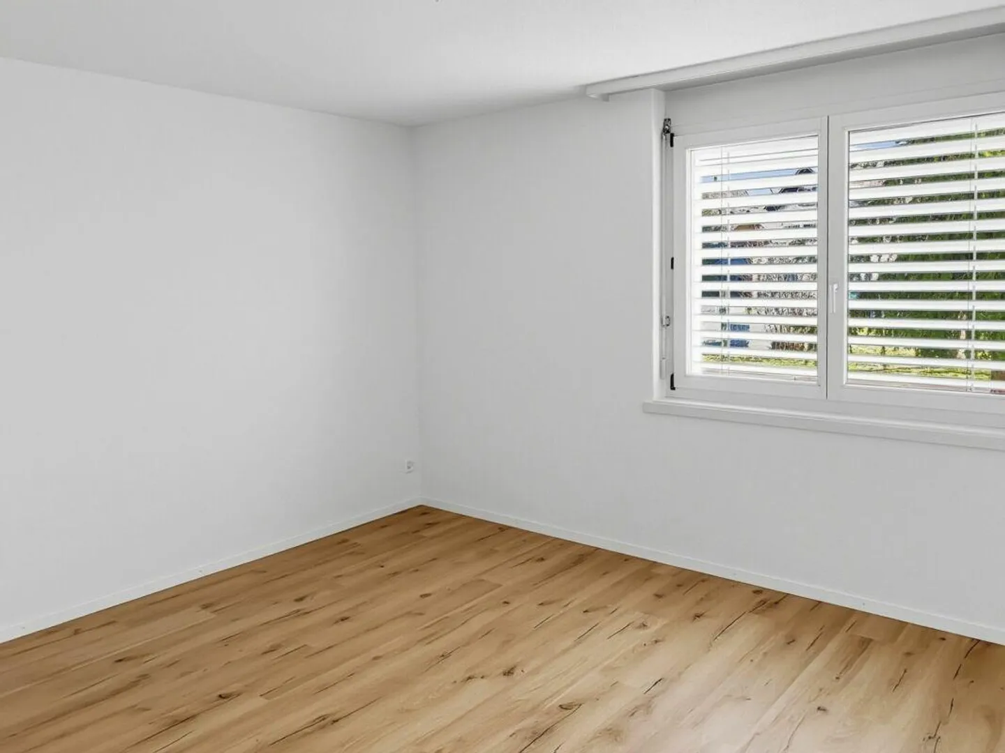 Luminoso appartamento di 4,5 stanze al piano terra in affitto a Hofstatt - Foto 5 di 9