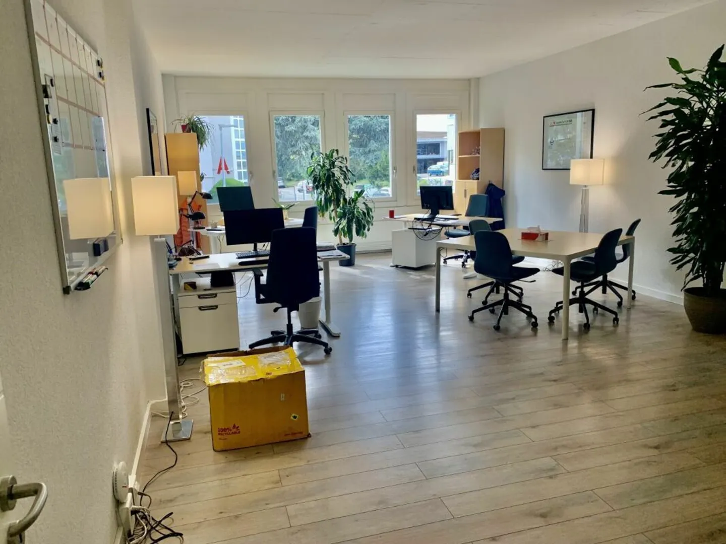 Vaud bureaux, locaux commerciaux, atelier, laboratoire, depots, Ouest lausanne - Photo 2 sur 12