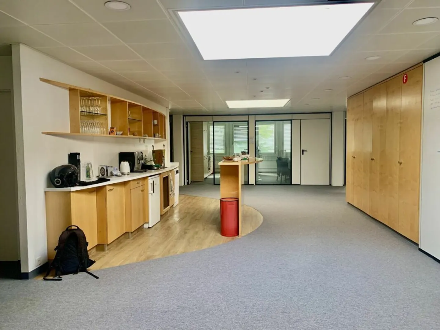 Vaud bureaux, locaux commerciaux, atelier, laboratoire, depots, Ouest lausanne - Photo 9 sur 12