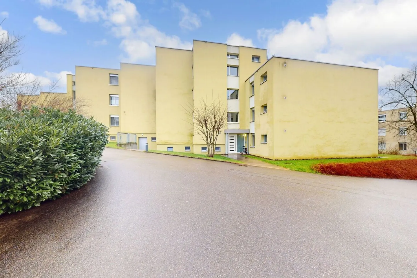 Appartement ensoleillé dans un emplacement calme - Photo 1 sur 10
