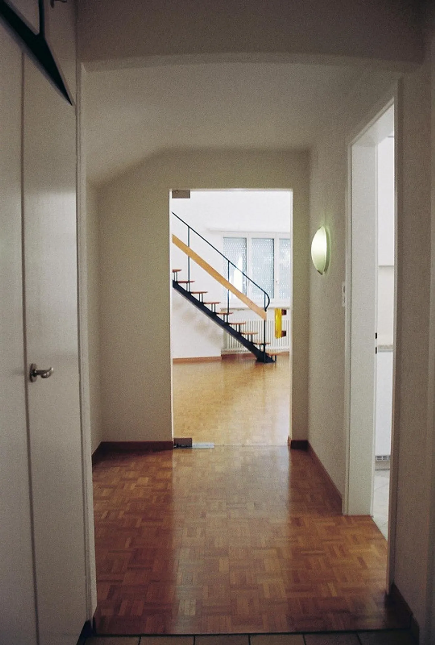 Appartamento duplex 2,5 locali in posizione tranquilla a Rotmonten - Foto 7 di 8