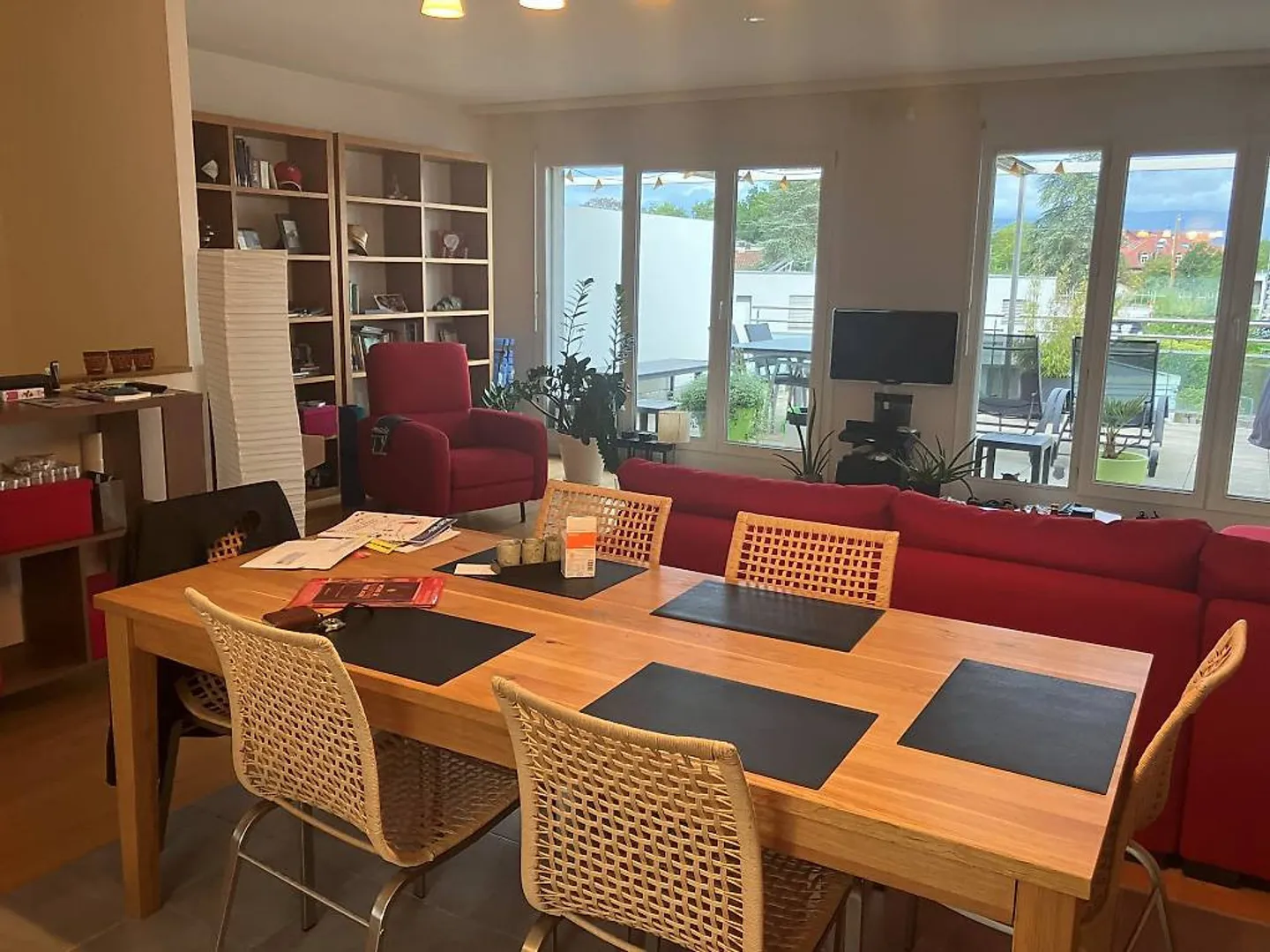 Magnifique appartement de 6 pièces - Photo 2 sur 8