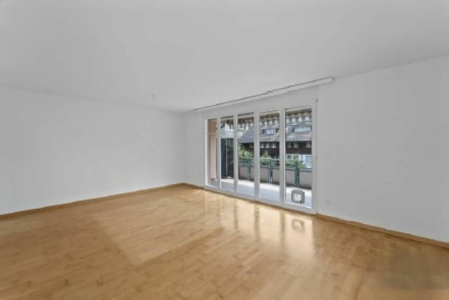 Helle 4.5-Zimmerwohnung in Elgg - Foto 4 von 13