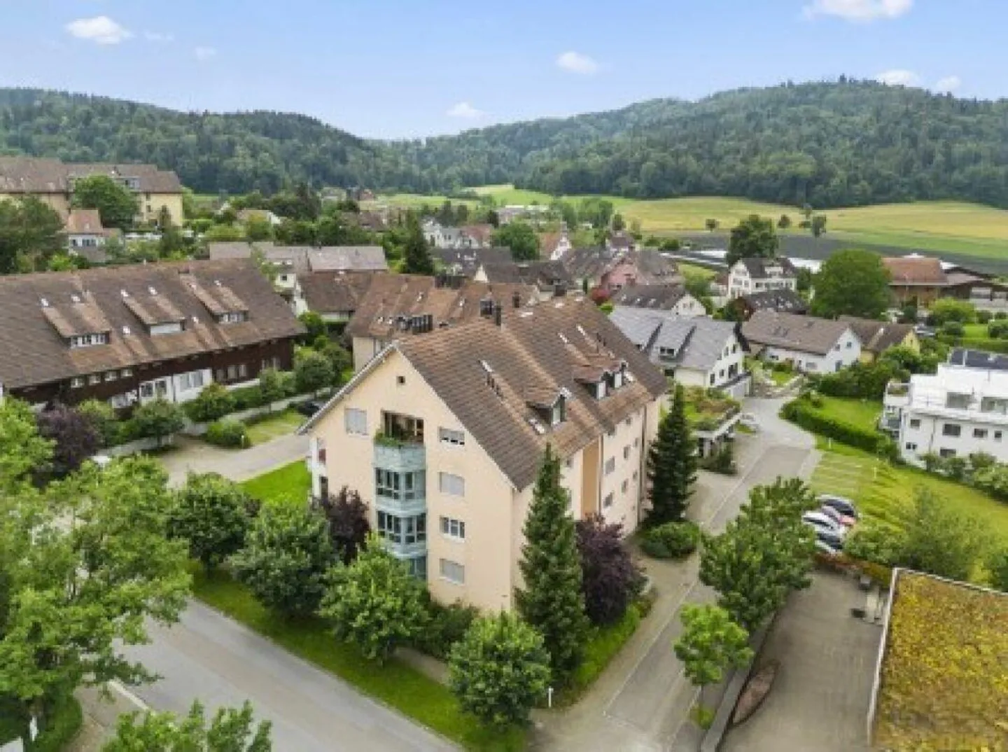 Helle 4.5-Zimmerwohnung in Elgg - Foto 2 von 13