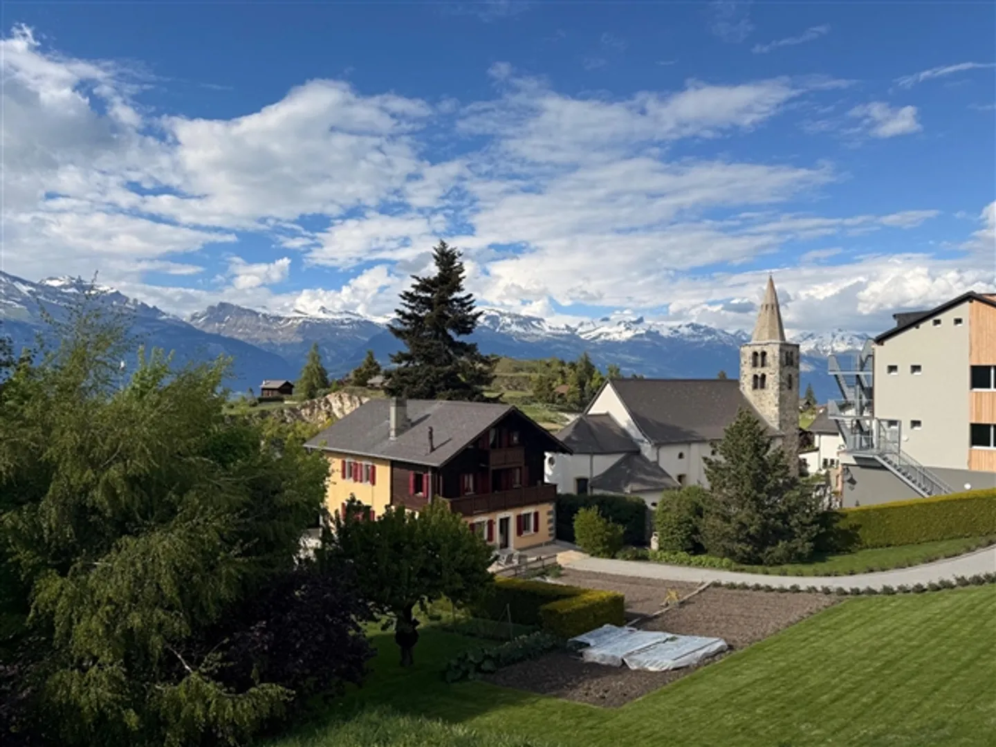 Nuovo progetto con permesso di costruzione? 3 appartamenti con 3,5 stanze a Nax - Foto 5 di 8