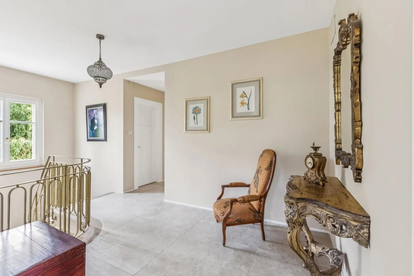 Exclusive property on the shores of Lake Neuchâtel! - Photo 12 of 13