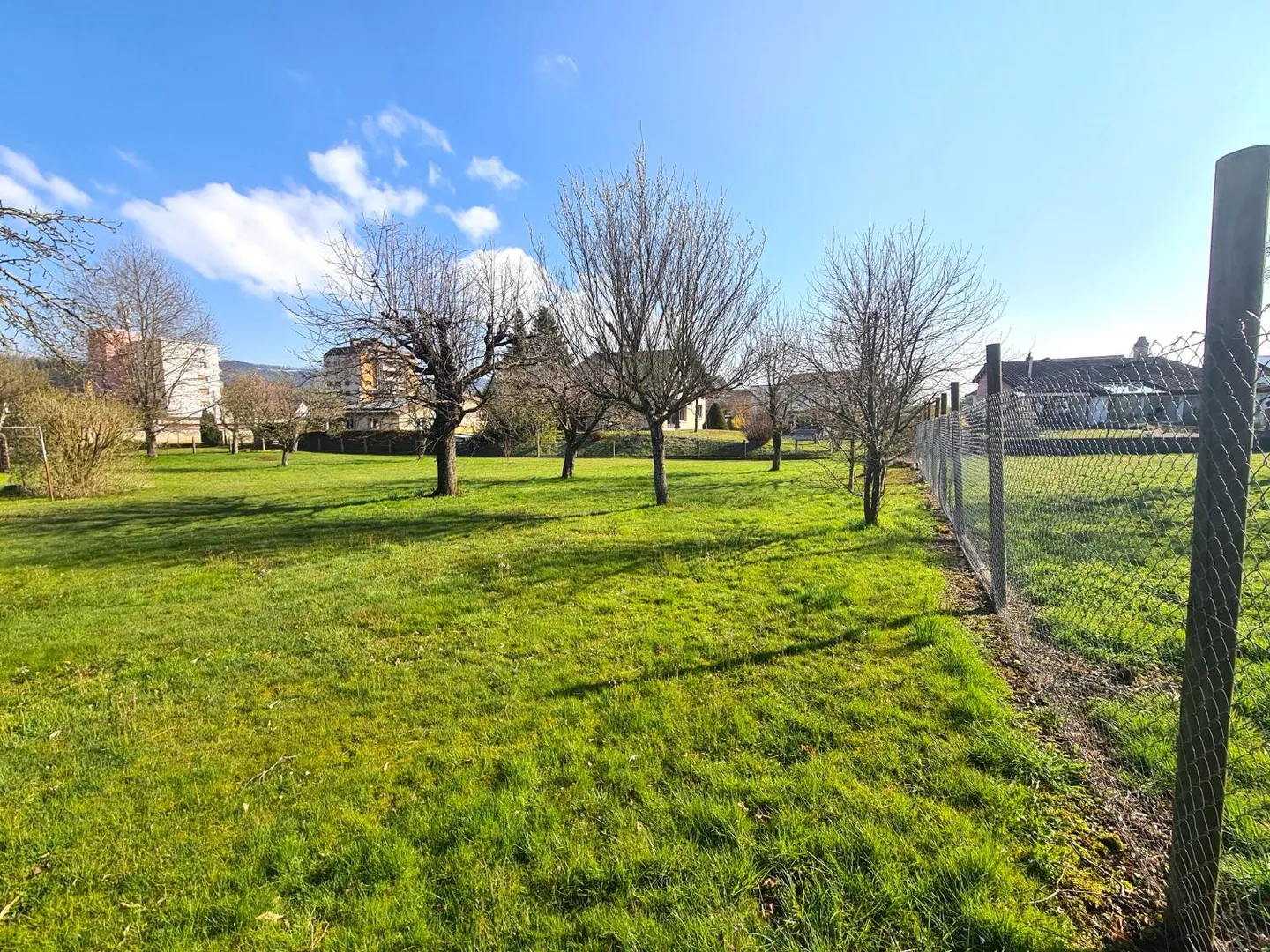 Grande casa con un magnifico lotto edificabile di circa 1.550 m² idealmente - Foto 9 di 29