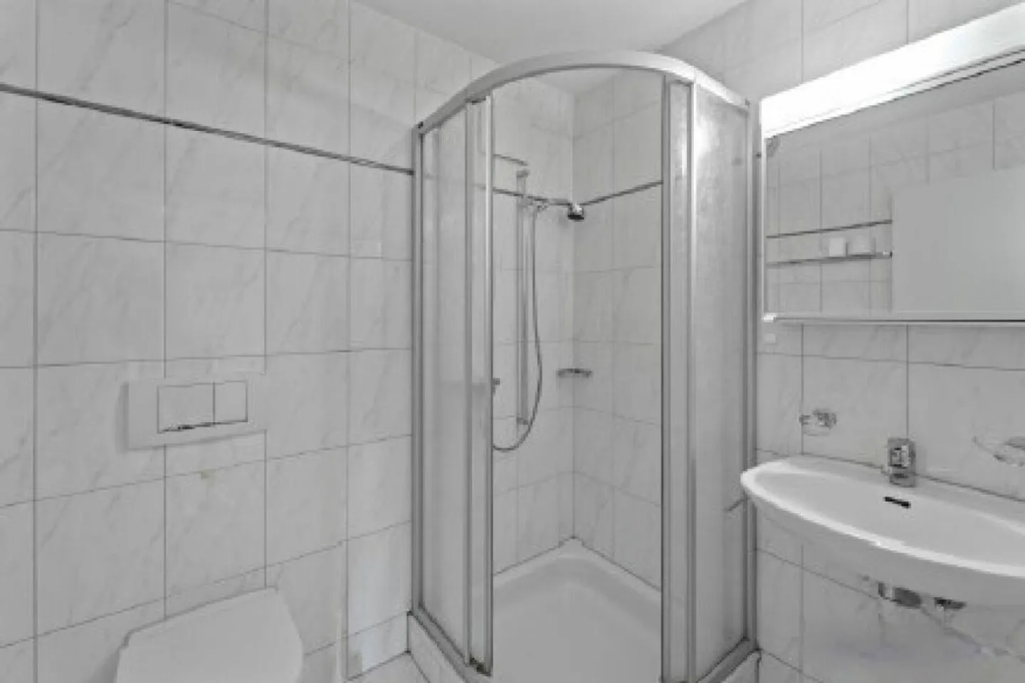 Helle 4.5-Zimmerwohnung in Elgg - Foto 12 von 13