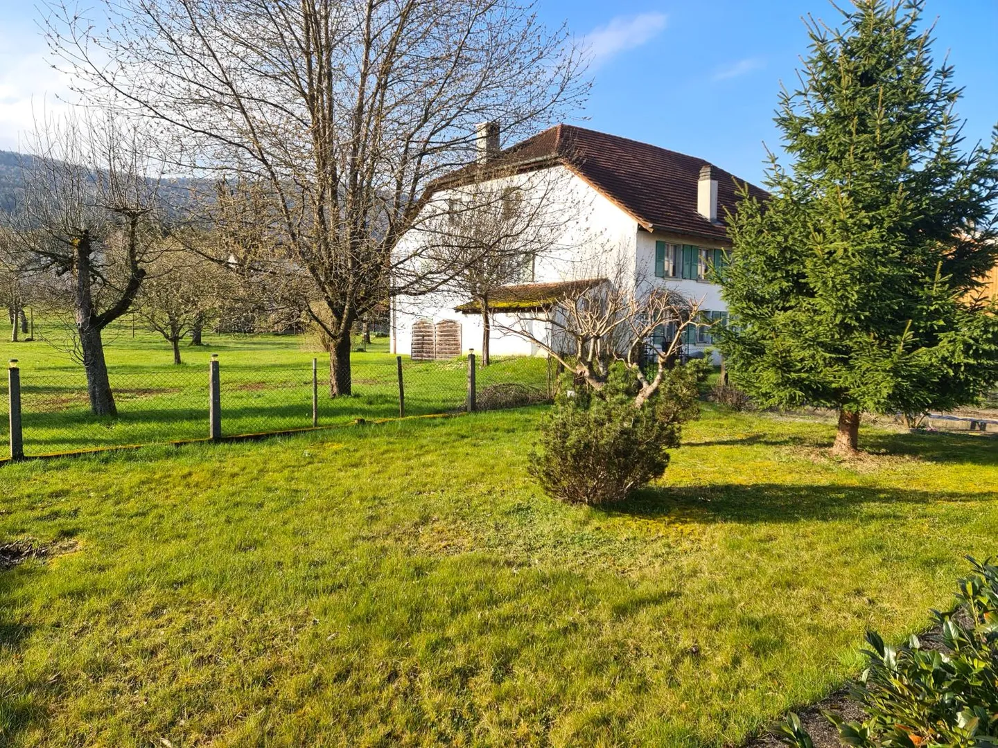 Grande casa con un magnifico lotto edificabile di circa 1.550 m² idealmente - Foto 12 di 29