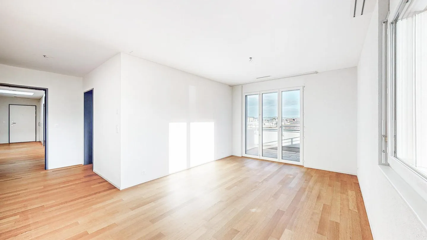 Attico con vista mozzafiato - Foto 5 di 12