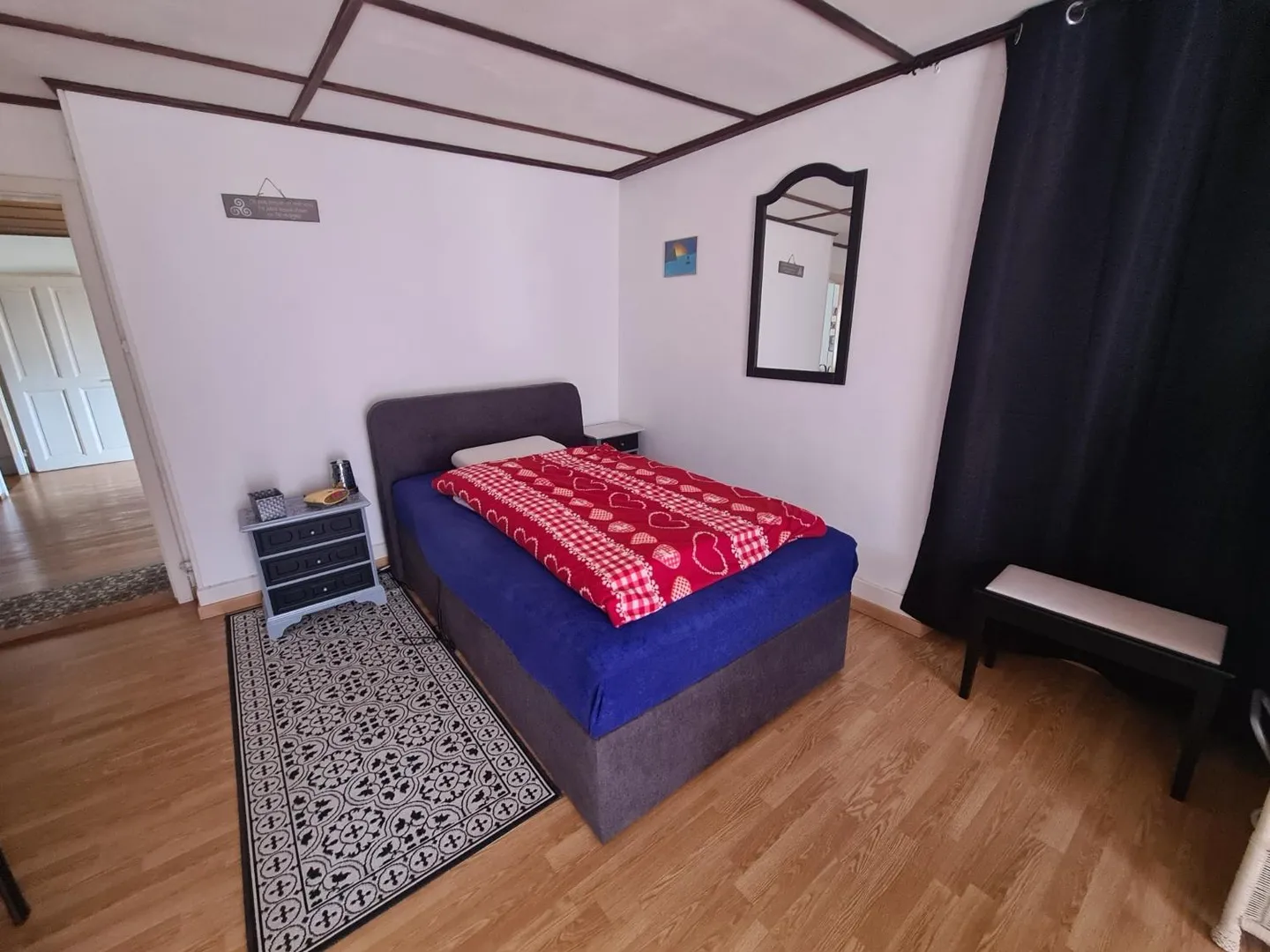 Grande casa con un magnifico lotto edificabile di circa 1.550 m² idealmente - Foto 26 di 29