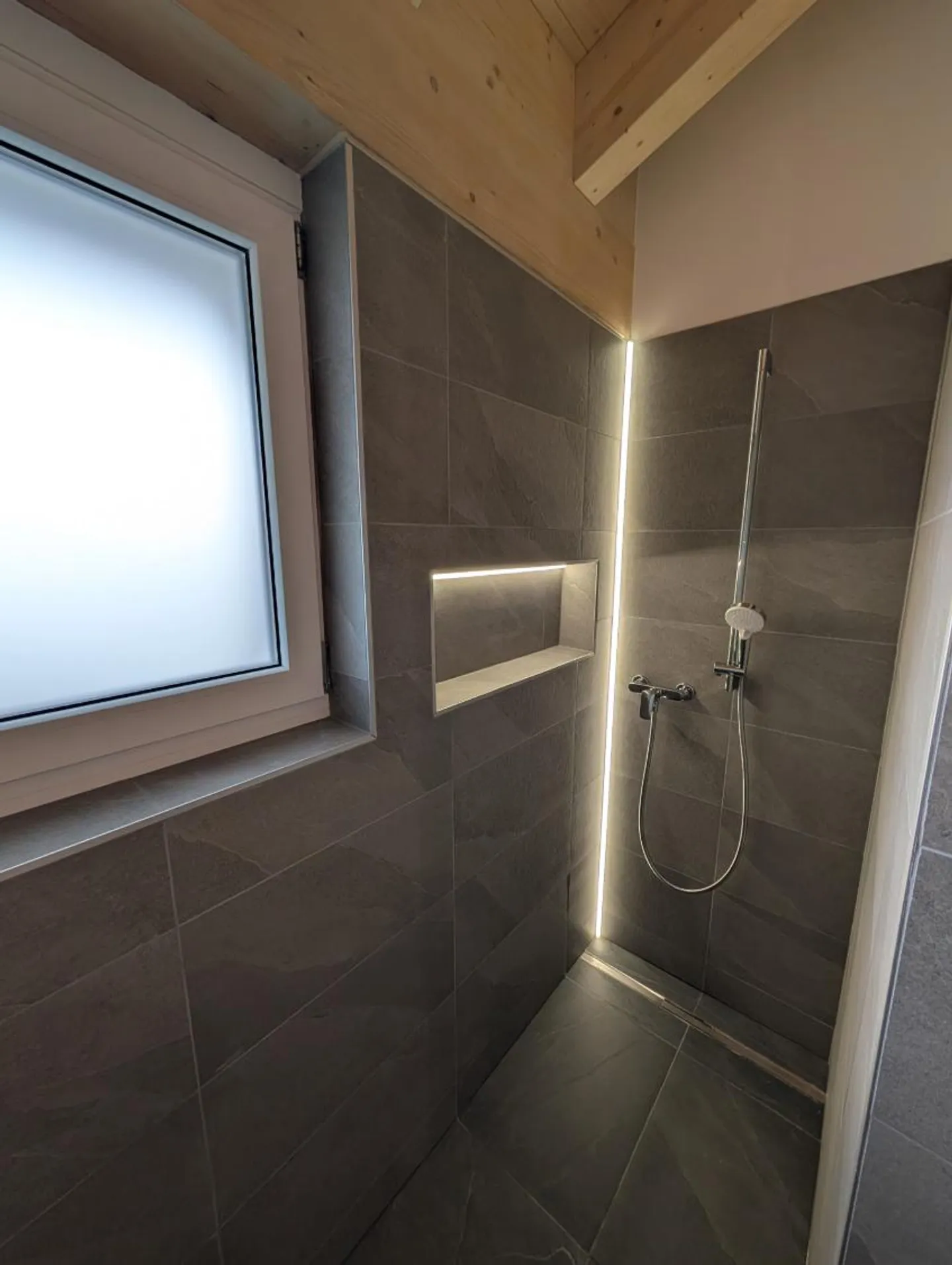 Penthouse 3.5 rooms - Photo 3 of 8