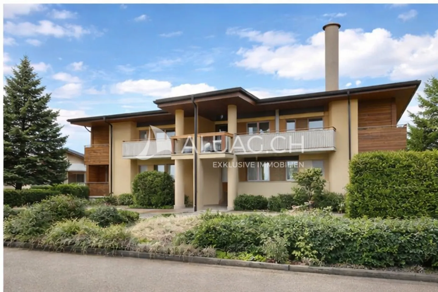 SPACIOUS DUPLEX APARTMENT (132 M²) - Photo 4 of 4