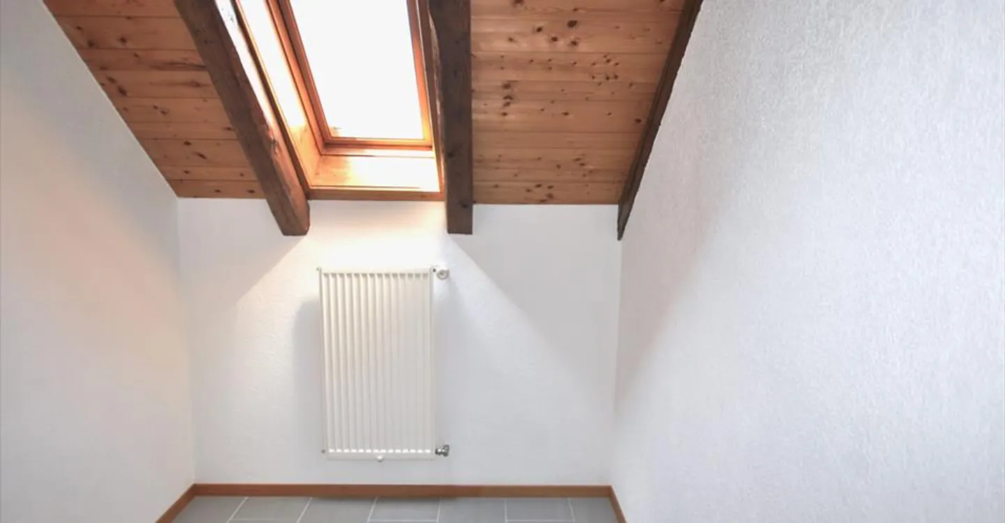 Sehr schöne Wohnung in PPE, mit Charakter, mit 3 Zimmern in Montignez - Foto 3 von 16