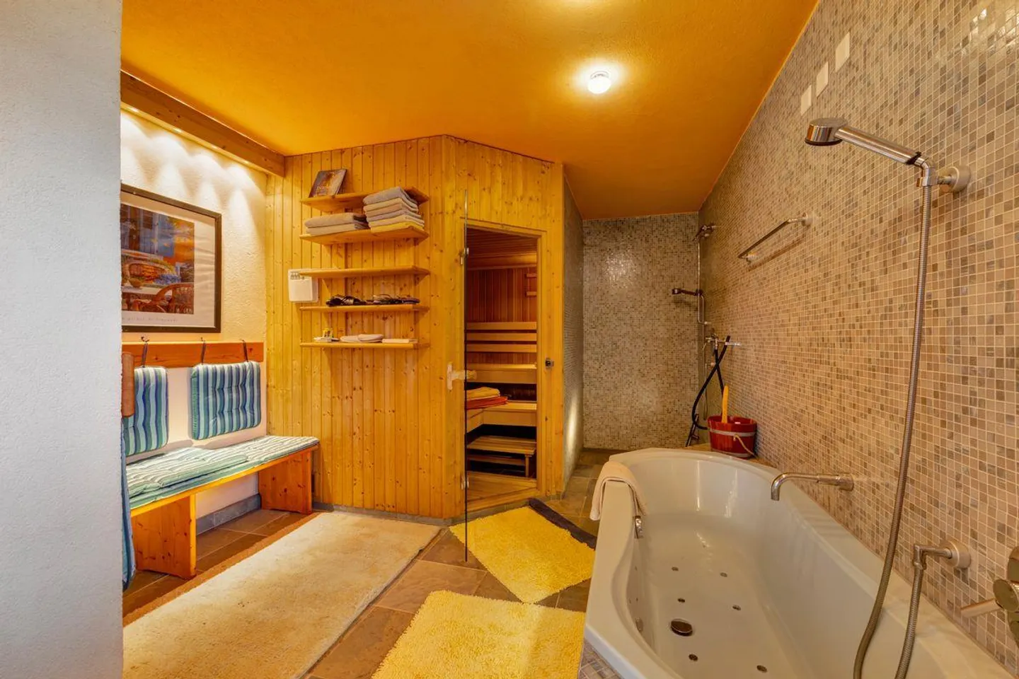 Charmantes Einfamilienhaus mit Sauna - Foto 6 von 11