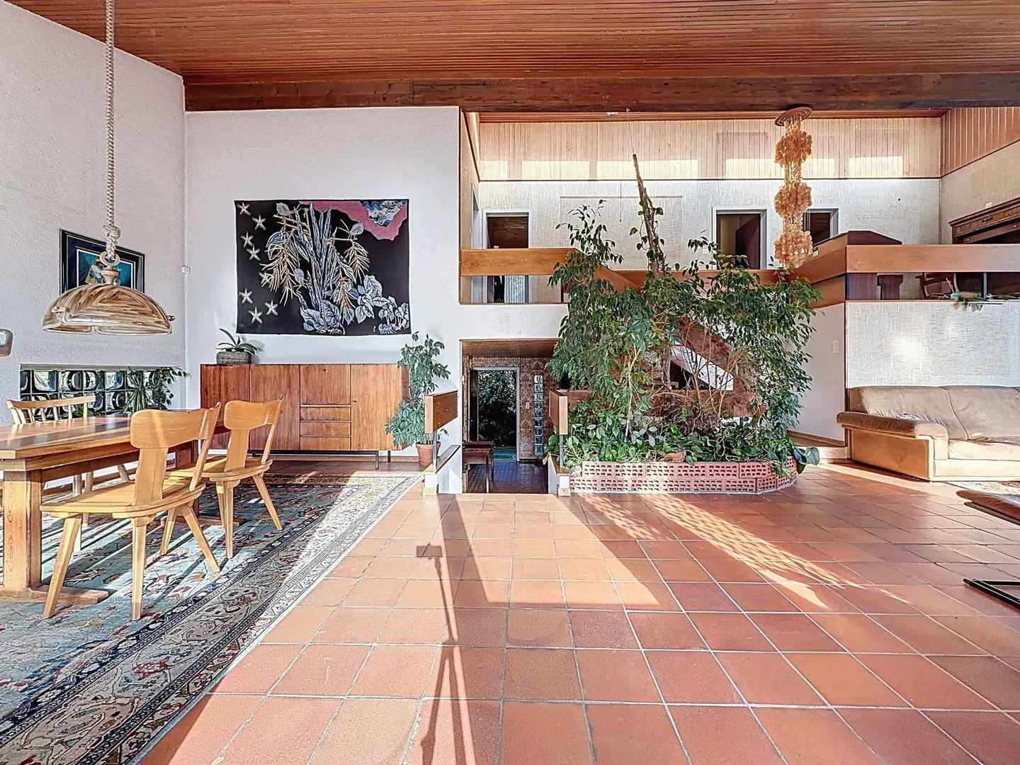 A villa to renovate in a green oasis - Photo 8 of 13