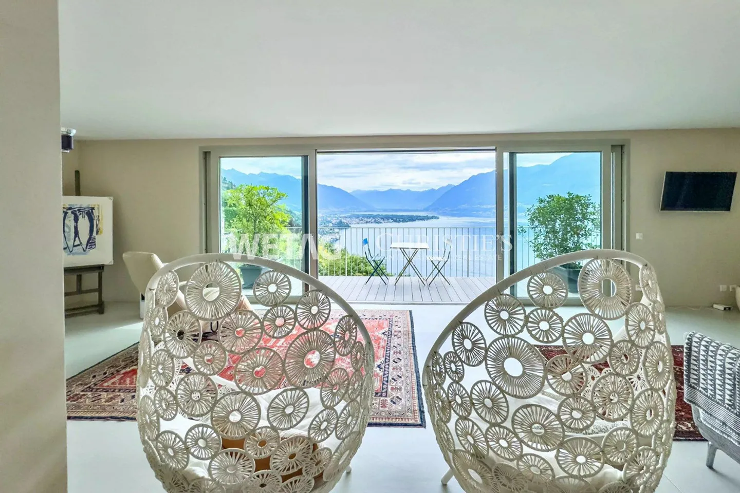 Ronco sopra Ascona : Villa moderne bifamiliale avec deux appartements et magnifique vue sur le lac à vendre - Photo 1 sur 13