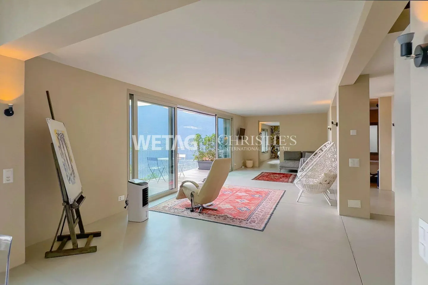 Ronco sopra Ascona : Villa moderne bifamiliale avec deux appartements et magnifique vue sur le lac à vendre - Photo 3 sur 13