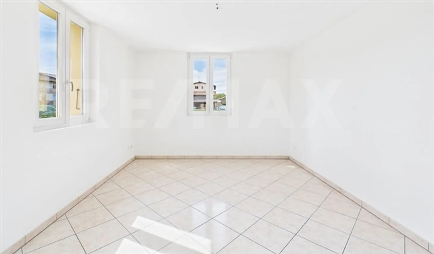 Appartement rénové de 4 1/2 pièces à Genestrerio - Photo 13 sur 13